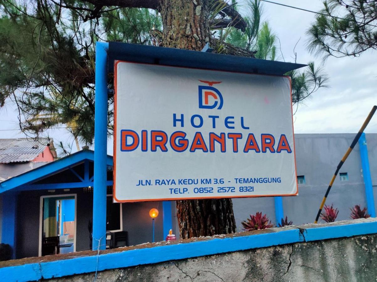Hotel Dirgantara Parakan  Eksteriør billede